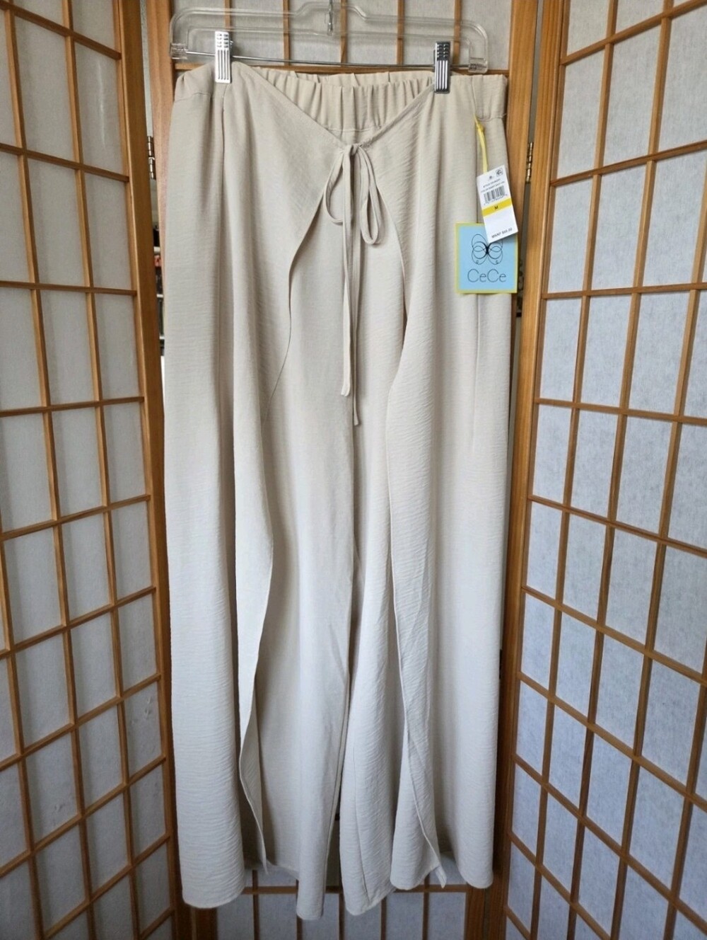 NWT WOMENS CECE CREAM WIDE LEG STRETCH WAIST DOUBLE TOP AND SPLIT BOTTOM PANTS